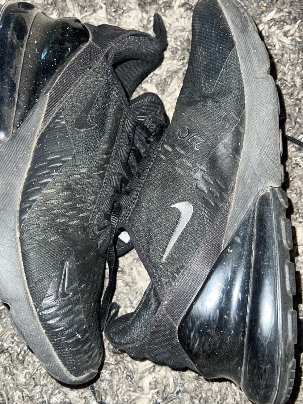 Nike Black Men's Athletic Air Max Style Sneakers